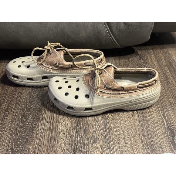 Crocs Islander Pit Crew Men's 9 Women 11 Lace Up Boat Shoe Clogs Brown Leather - Picture 1 of 8